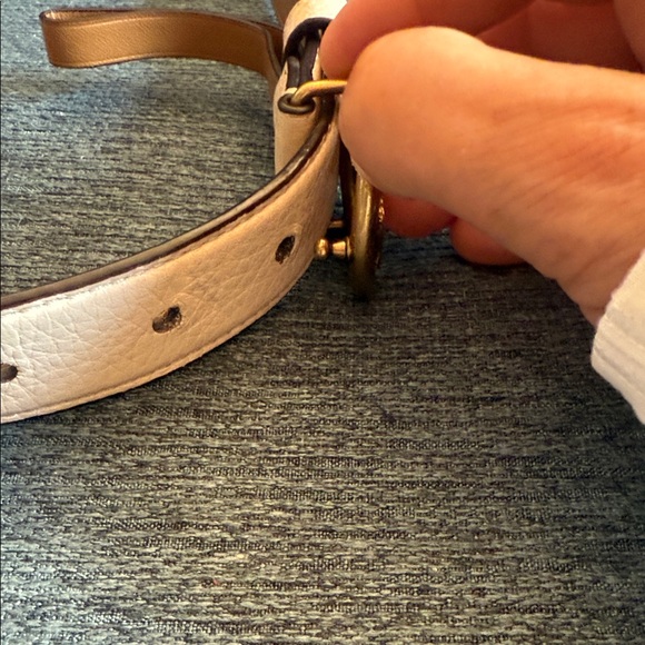 Coach Women's Cream Leather Belt with Gold Buckle - Picture 6 of 9